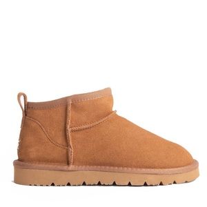 UGG Australia Classic Kim Boots